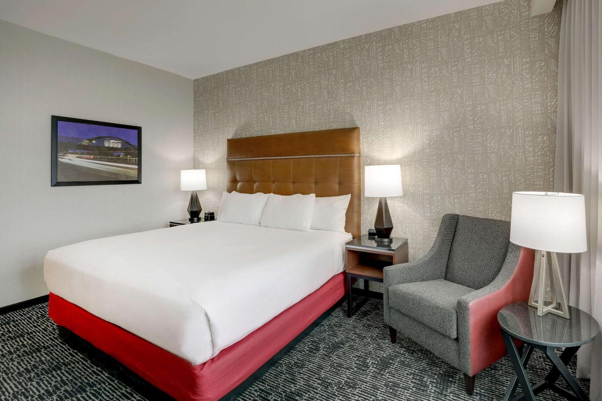 Drury Plaza Hotel Cincinnati Florence Exterior photo